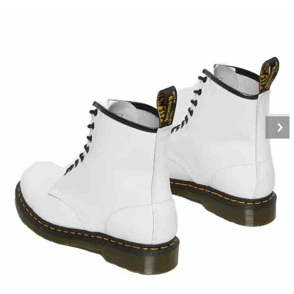 Dr. Martens Lace Up 1460Y Doc Combat Boots Women's Size US 6 Womens White - Picture 3 of 9